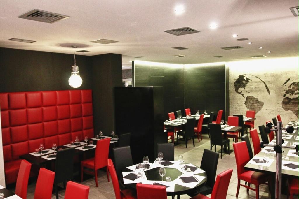 רג'ו אמיליה Hotel Metropolis מראה חיצוני תמונה